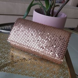 Gold clutch